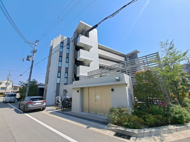 ブランズ甲子園浜田町の外観