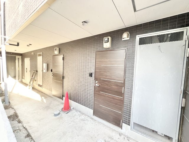 Fortitudo四街道の玄関