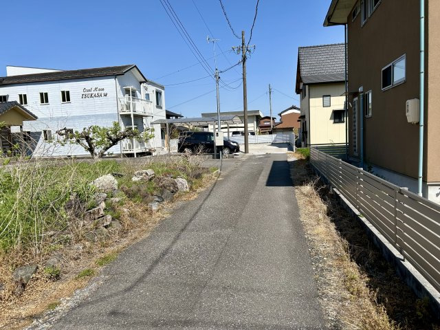 土地 軽海の前面道路含む現地写真