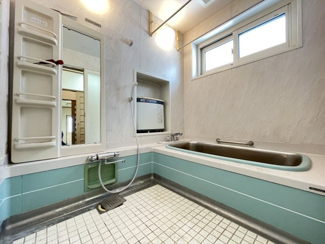 八戸市根城2丁目のキッチン