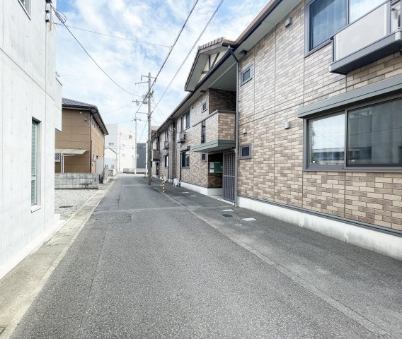 ステージハイツの駐車場