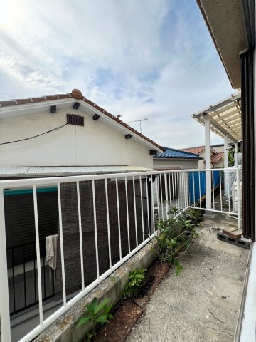 東垂水２丁目貸家のバルコニー