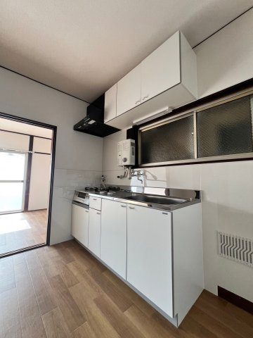 東垂水２丁目貸家のキッチン