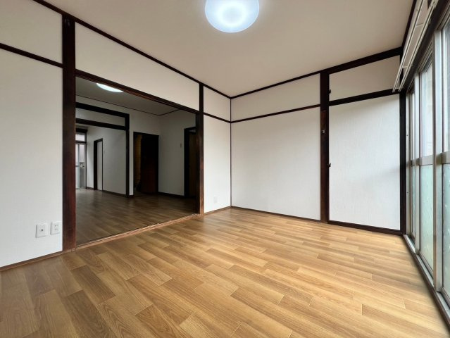 東垂水２丁目貸家の居間・リビング