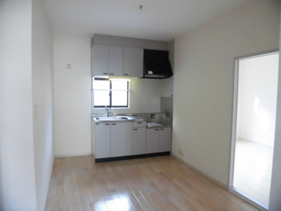 【居間・リビング】 | レーベンパレス B棟