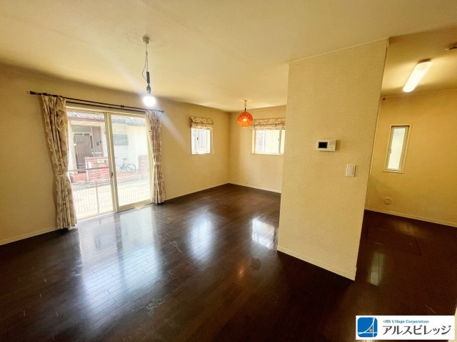 中古戸建／新座市野火止8丁目の居間・リビング