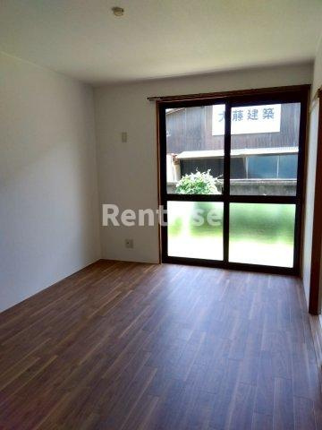 ハイツミニオンの居間・リビング