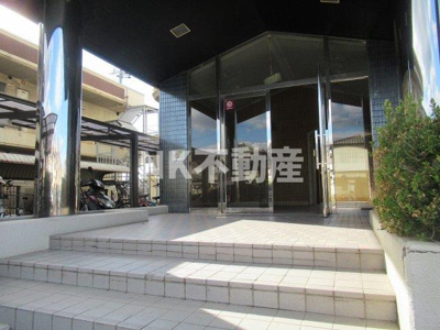 【エントランス】 | スカイガーデン東大阪（鴻池新田賃貸） | 毎日通るエントランスはこのようになっています