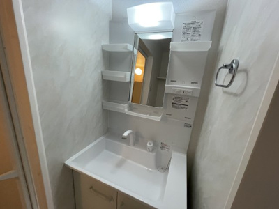 【洗面所】 | グランシャリオD