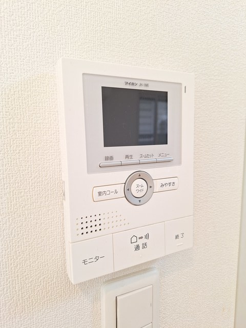 ミチハウスのセキュリティ|★テレビモニター付インターホン★