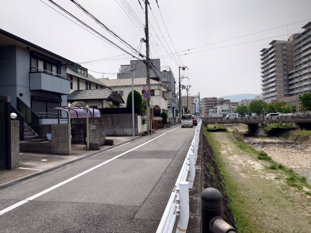 プチ・アンジュの駐車場