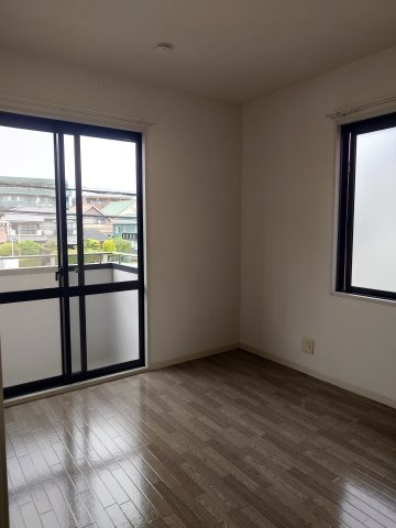 プチ・アンジュの洋室