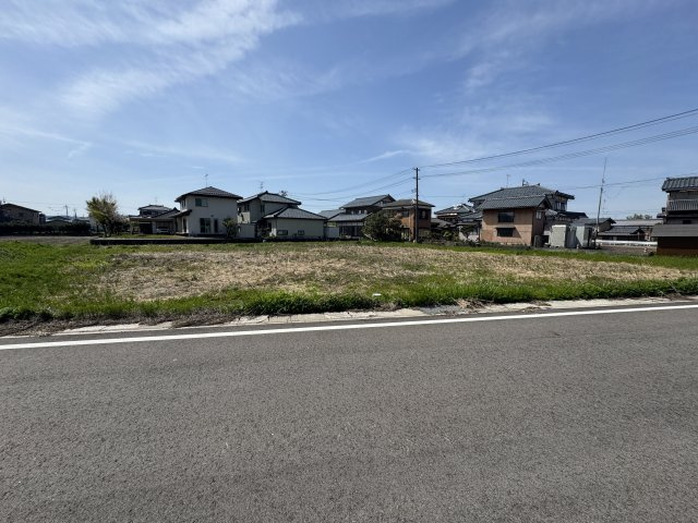 五泉市赤海1丁目　売地の外観