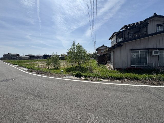 五泉市赤海1丁目　売地の外観