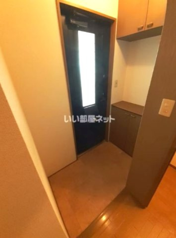 セジュールソシア A棟の玄関