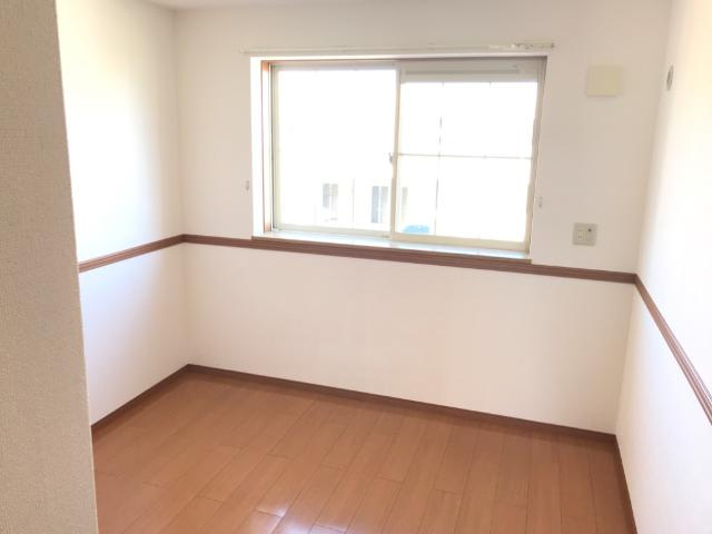 ヴィラ・サンライトⅠの寝室|北洋間