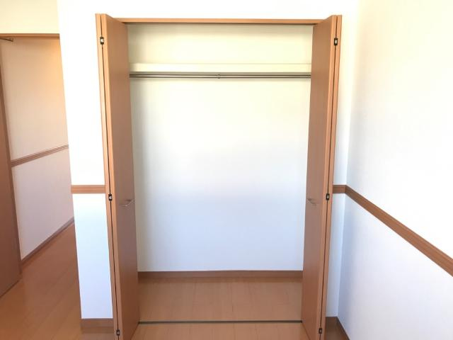 ヴィラ・サンライトⅠの収納|収納