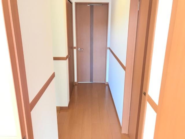 ヴィラ・サンライトⅠの内装|廊下