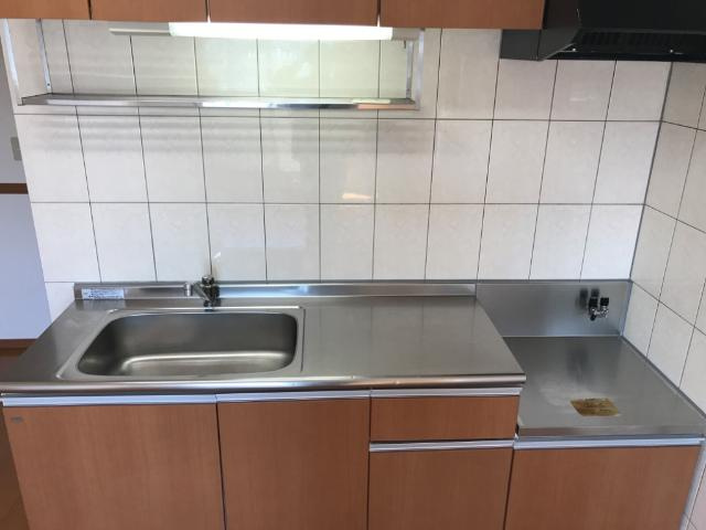 ヴィラ・サンライトⅠのキッチン|キッチン