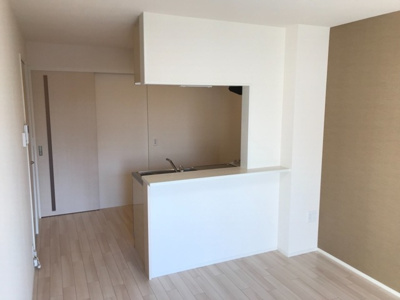 【居間・リビング】 | グリーンコート | LDK10.3帖