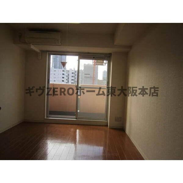 グラマシー心斎橋東の寝室