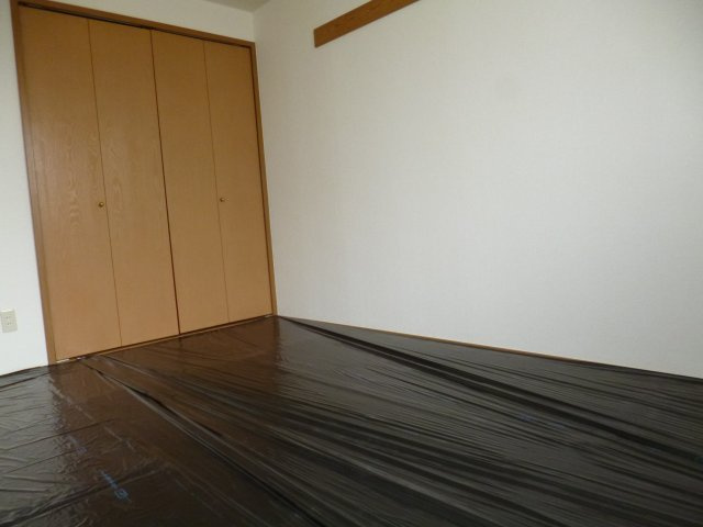 モンテローザ壱番館の寝室|和室