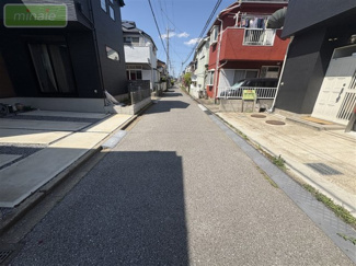【前面道路含む現地写真】 | 平日・土日も見学できます　リフォーム〇　北中沢 | 前面道路です♪