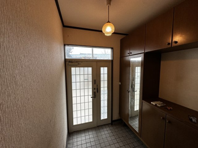 【玄関】 | 【中古住宅】湯沢市山田字上六日町