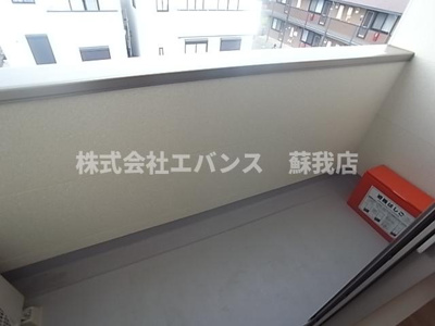 【バルコニー】 | ジーメゾン千葉浜野プラージュ | 暖かな日差しのふりそそぐバルコニー