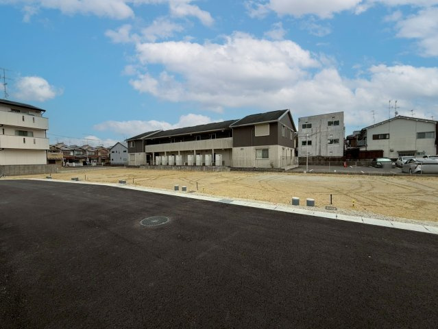 嵯峨野南浦町5期９号地の駐車場