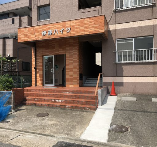 伊藤ハイツ　１０１号室のエントランス