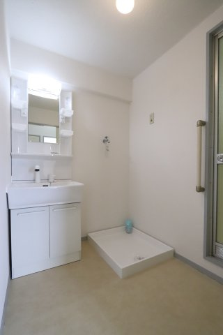 高杉雅ハイツの洗面所