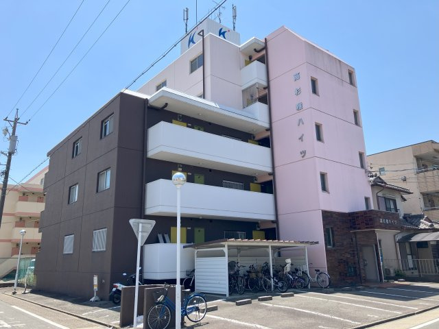 高杉雅ハイツの外観