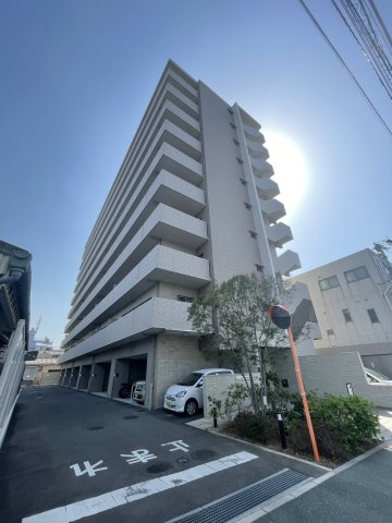 アルファライフ瓦町駅東の外観