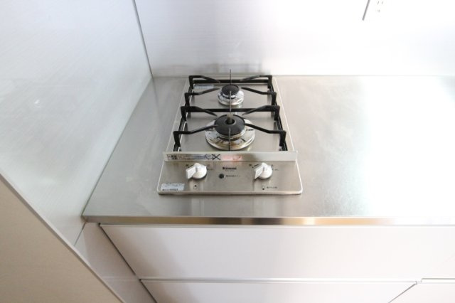 シャトー橿原のキッチン|２口ガスコンロキッチン