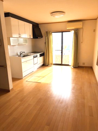 土居田戸建の洋室