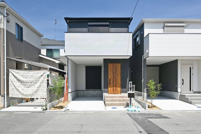 ファーストタウン東園田町7丁目新築一戸建て│4LDK+駐車1台可