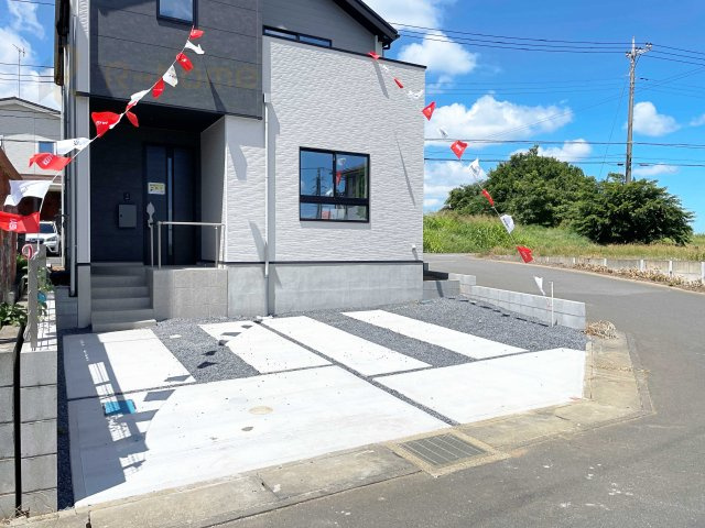 取手市ゆめみ野4期　新築戸建て　1号棟の駐車場|カースペースは2台お停めいただけます♪
