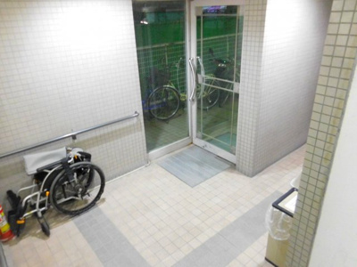 【エントランス】 | リーブル1番館