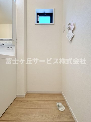 【ランドリースペース】 | 静岡市葵区西千代田町 2期 新築一戸建て 1号棟 | 洗濯機置き場です