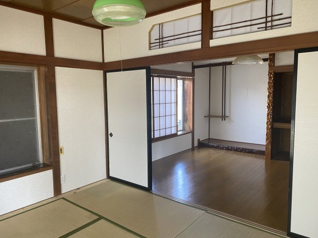 遠野市松崎町白岩８地割の一戸建ての和室