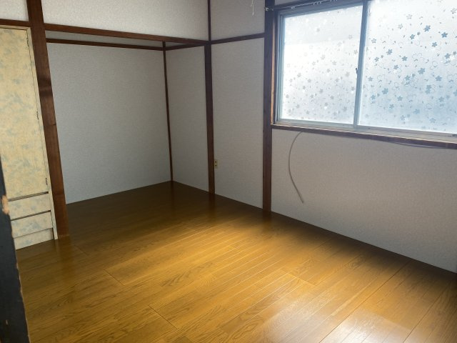 遠野市松崎町白岩８地割の一戸建ての居間・リビング