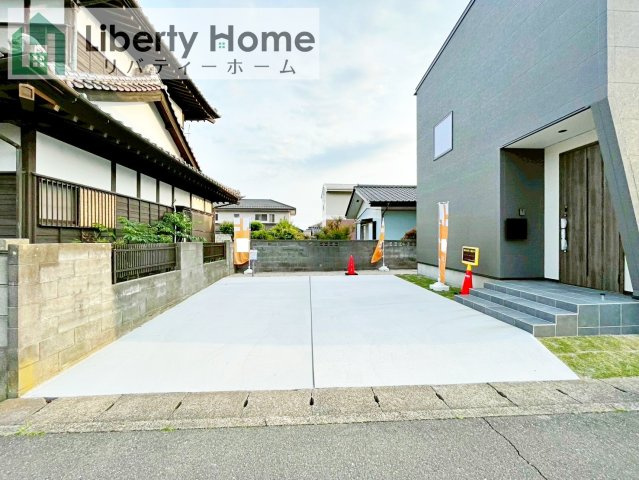 日立市久慈町7丁目　新築戸建の駐車場