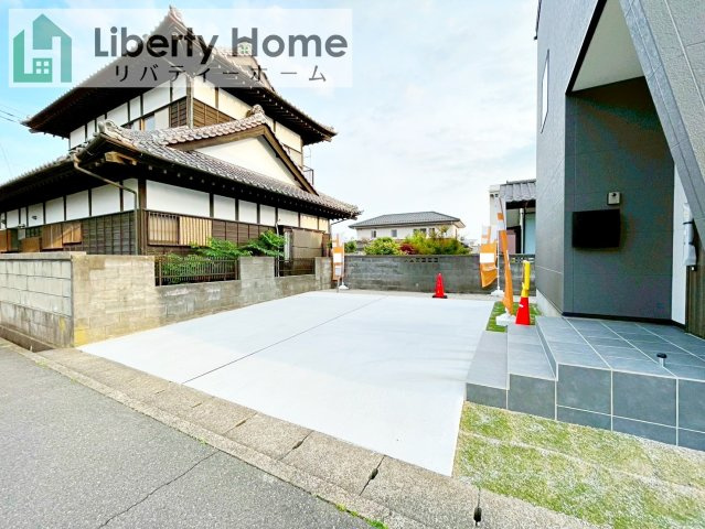 日立市久慈町7丁目　新築戸建の駐車場