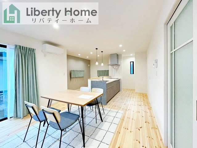 日立市久慈町7丁目　新築戸建の居間・リビング