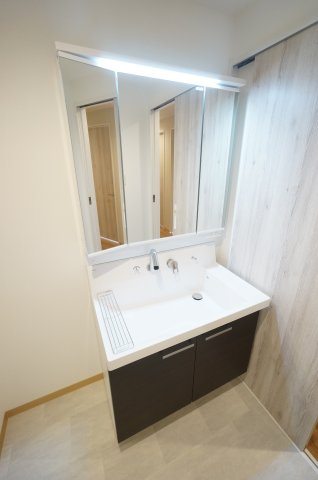 フェリス辰巳台の洗面所|オンライン対能応可！