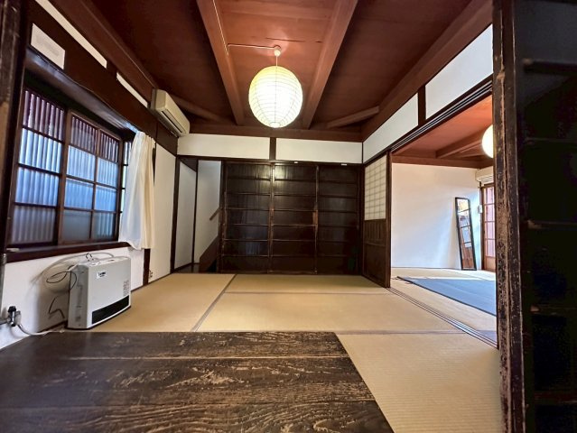 上京区花車町の和室