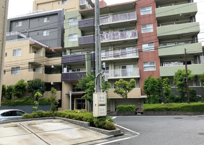 【外観】 | サンクタス・グロウヒルズ | マンションの外観は非常に重要なポイントです！外観の善し悪しは資産価値に大きな影響を与えます。外観のいいマンションを購入することで、高値で売却がしやすく、買い手が見つかりやすいというメリットがあります。