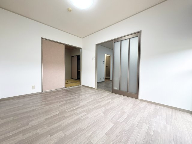 【洋室】 | ハイツシエラ
