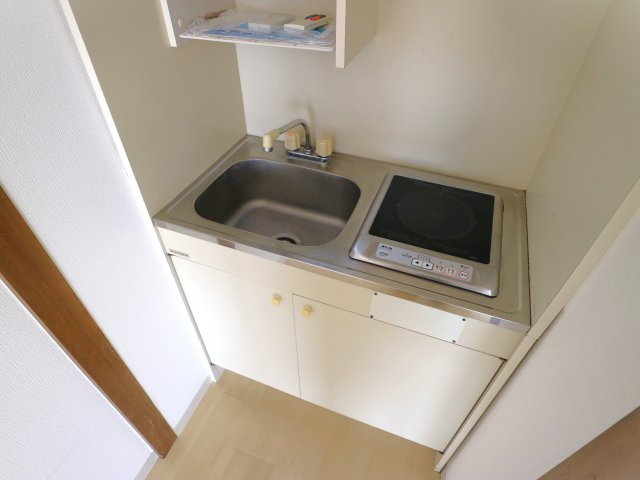 アップルハウスのキッチン|※他号室の写真となります。